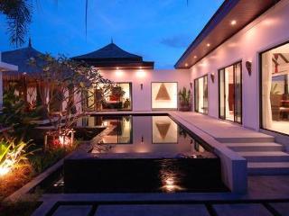 Aelita Pool Hotel