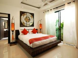 Hotel Aelita Pool Phuket